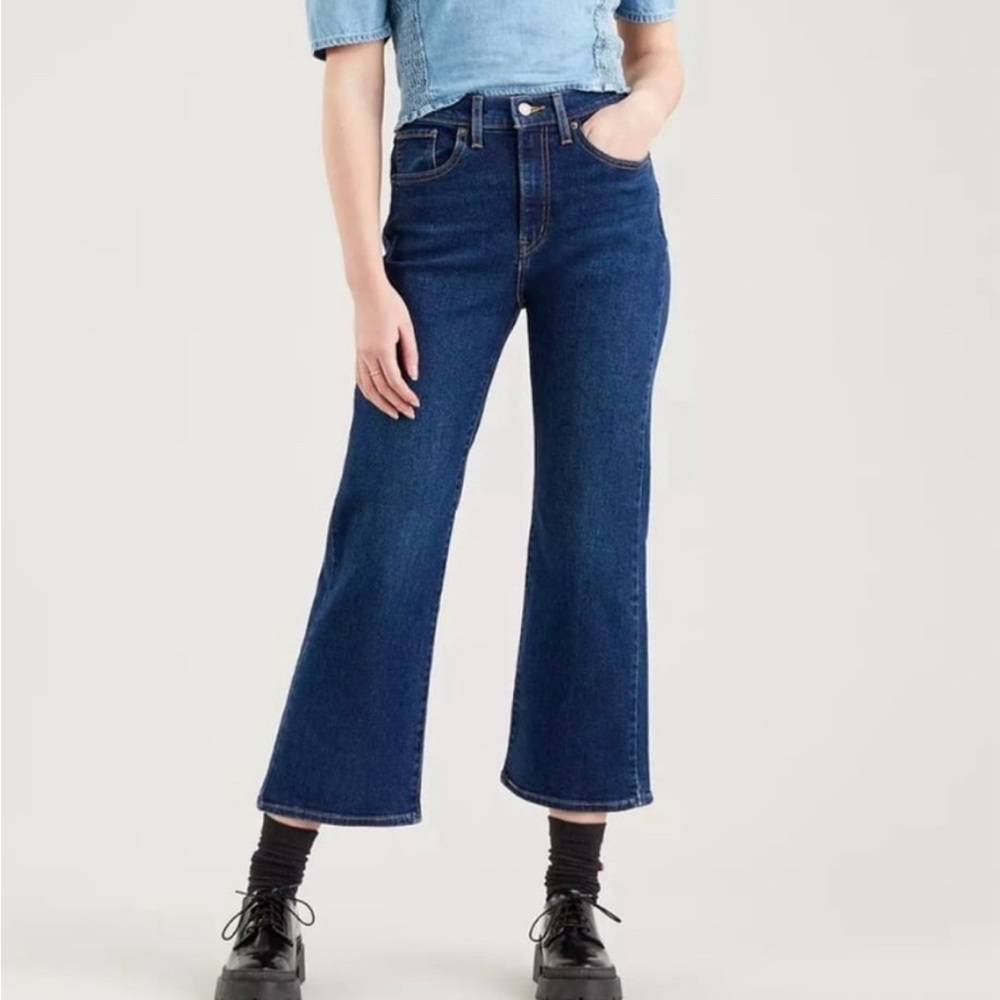 Levi's High Waist Crop Flare Jeans Medium Wash - 31